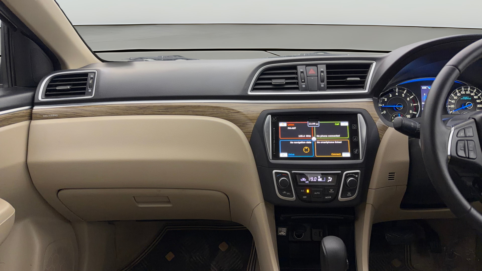View 2018 Maruti Suzuki 1000 Base Variant Image 18 Used 2018 Maruti Suzuki 1000 Base Variant Image 18