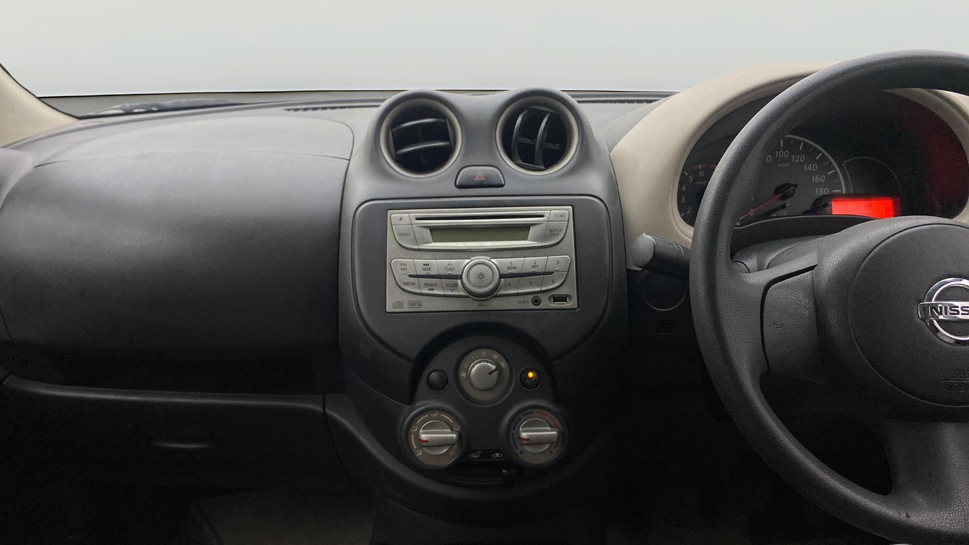 View 2016 Nissan Micra Active XV Image 17 Used 2016 Nissan Micra Active XV Image 17