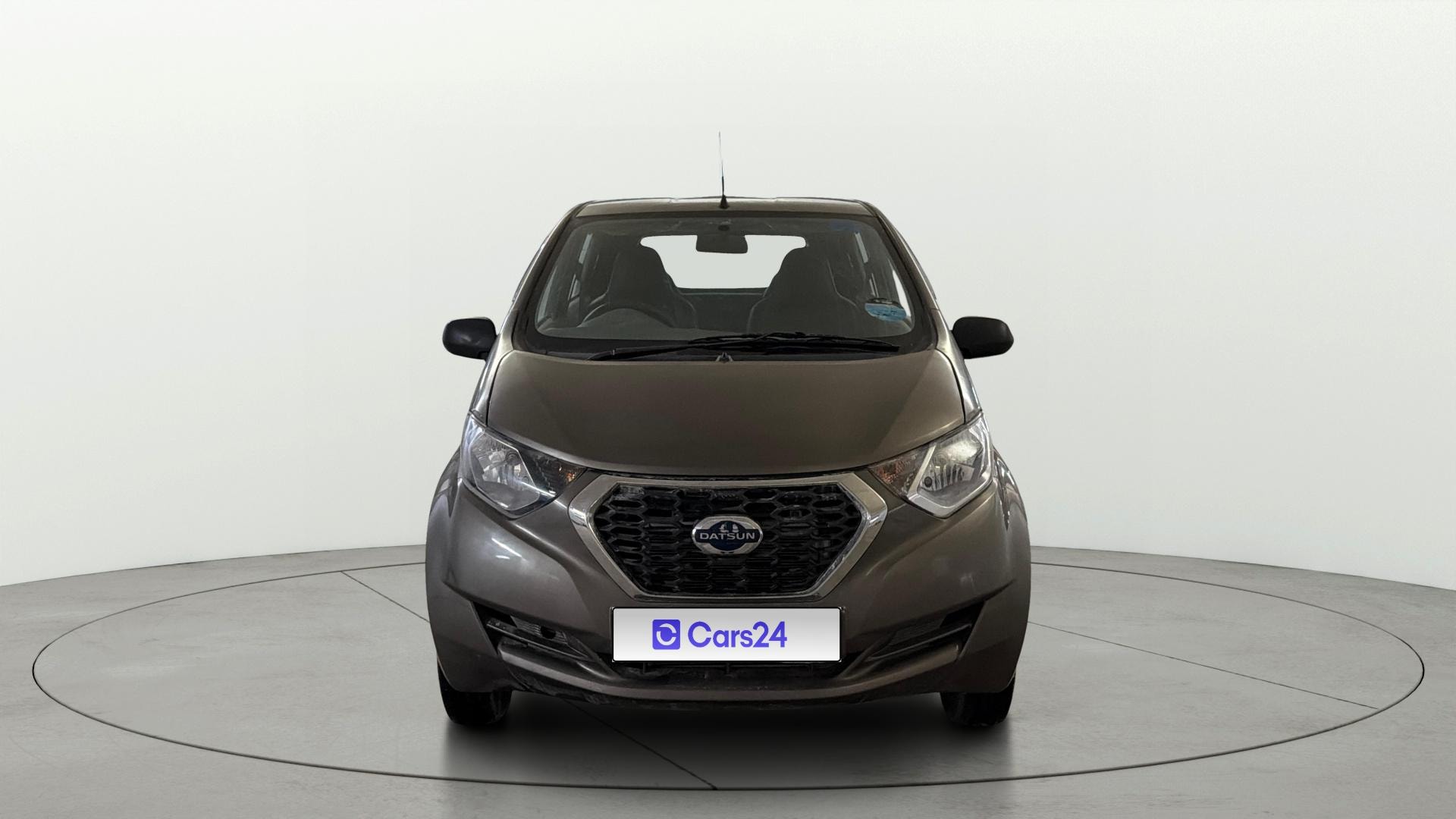 View 2016 Datsun Redi GO S-1.0L BS IV Image 1 Used 2016 Datsun Redi GO S-1.0L BS IV Image 1