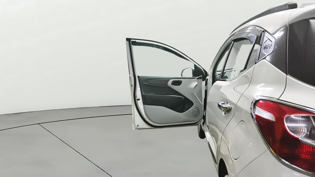 View Hyundai Grand i10 Nios Image 31 Used Hyundai Grand i10 Nios Image 31