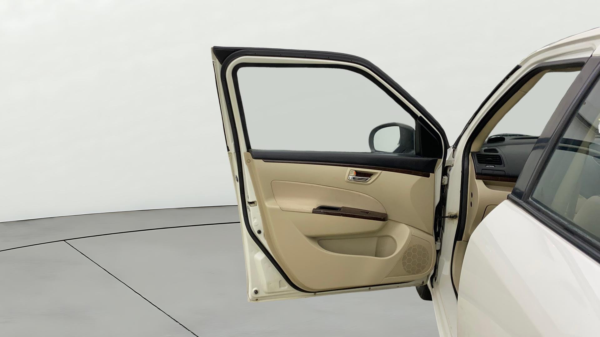 View 2016 Maruti Suzuki 1000 Base Variant Image 30 Used 2016 Maruti Suzuki 1000 Base Variant Image 30