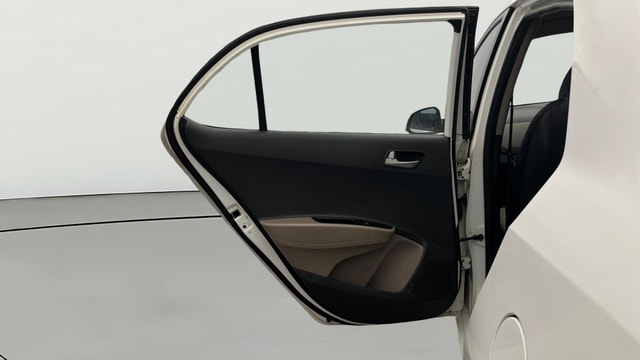 View Hyundai Xcent Image 14 Used Hyundai Xcent Image 14