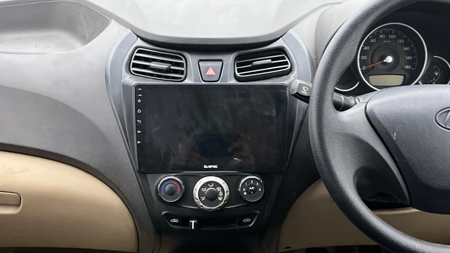 View Hyundai EON Image 17 Used Hyundai EON Image 17