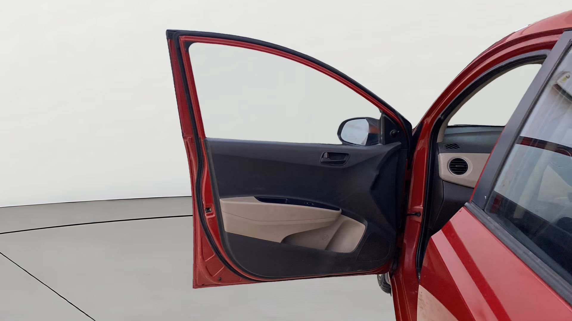 View 2016 Hyundai Xcent Base Petrol Image 30 Used 2016 Hyundai Xcent Base Petrol Image 30