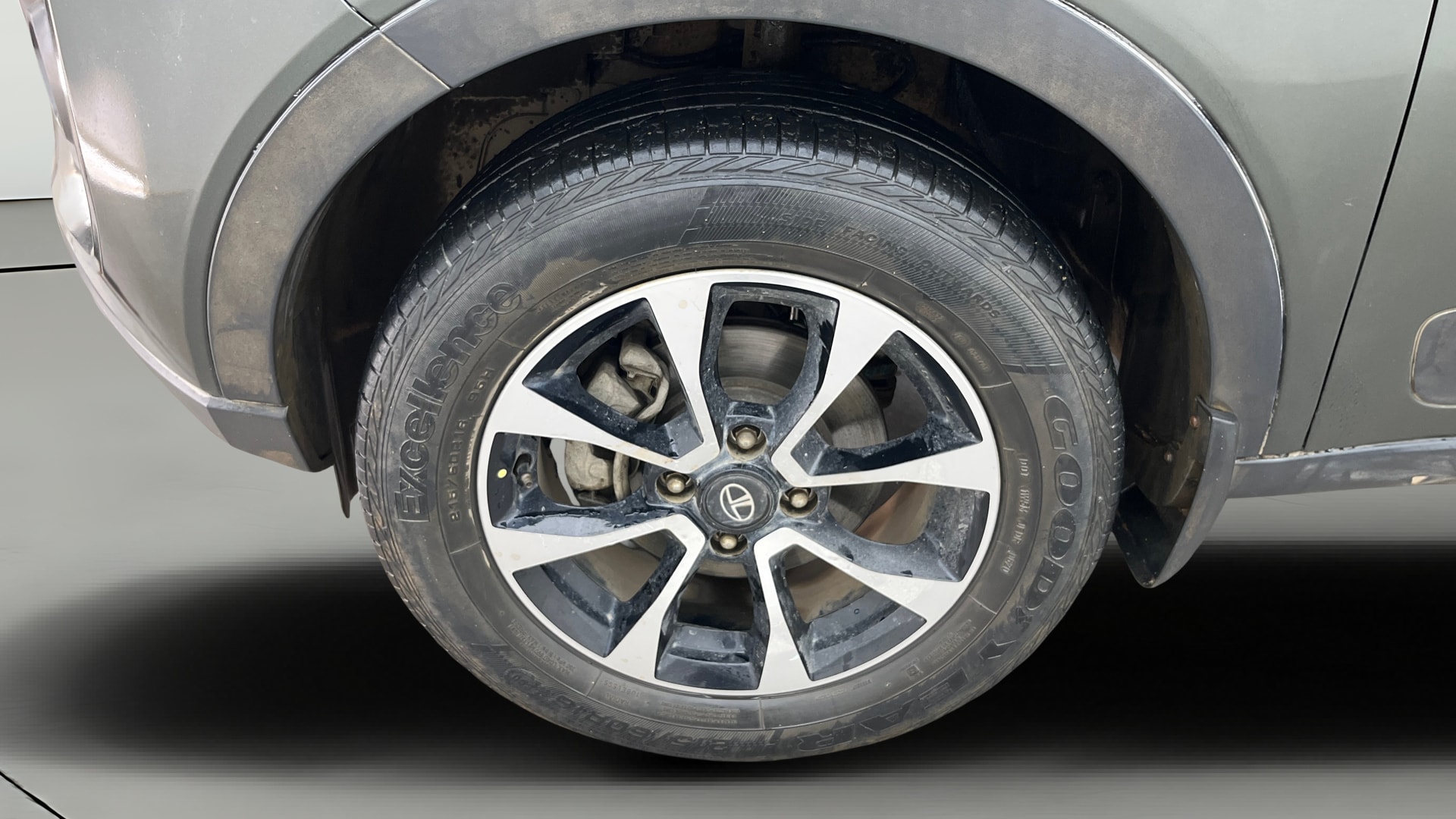 View 2020 Tata Nexon Revotron XE Image 28 Used 2020 Tata Nexon Revotron XE Image 28