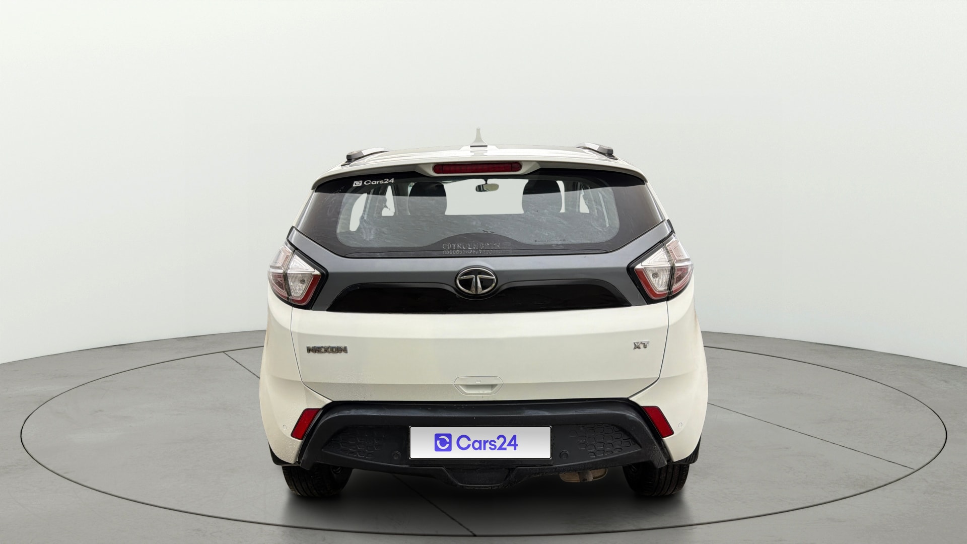 Used 2018 Tata Nexon Used 2018 Tata Nexon