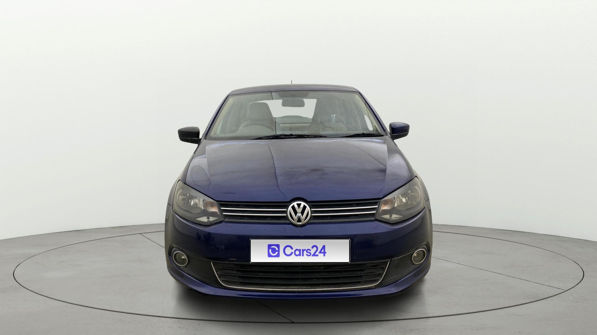 View 2013 Volkswagen Vento DSG Image 1 Used 2013 Volkswagen Vento DSG Image 1
