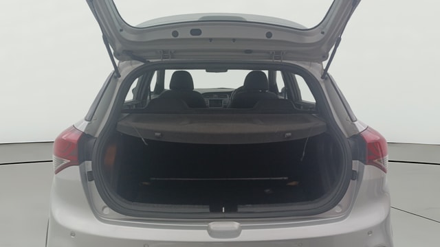 View Hyundai i20 Active Image 37 Used Hyundai i20 Active Image 37