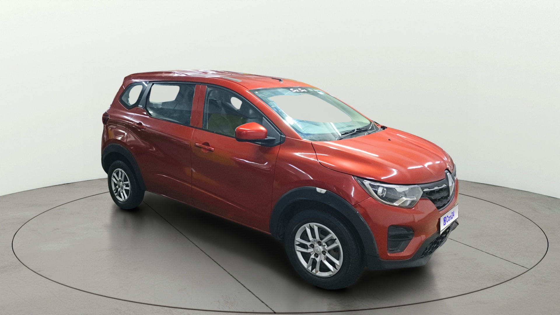 View 2020 Renault Triber RXE Image 22 Used 2020 Renault Triber RXE Image 22