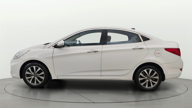 View Hyundai Fluidic Verna Image 25 Used Hyundai Fluidic Verna Image 25