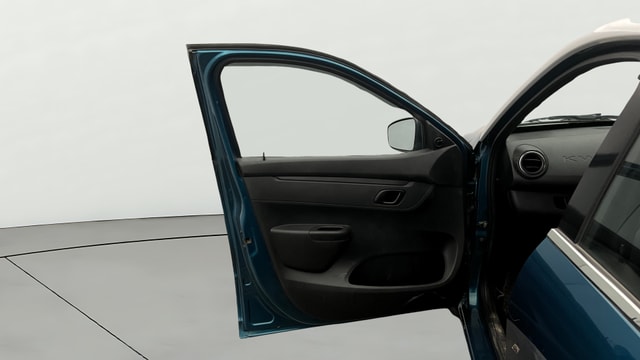 View Renault Kwid Image 35 Used Renault Kwid Image 35