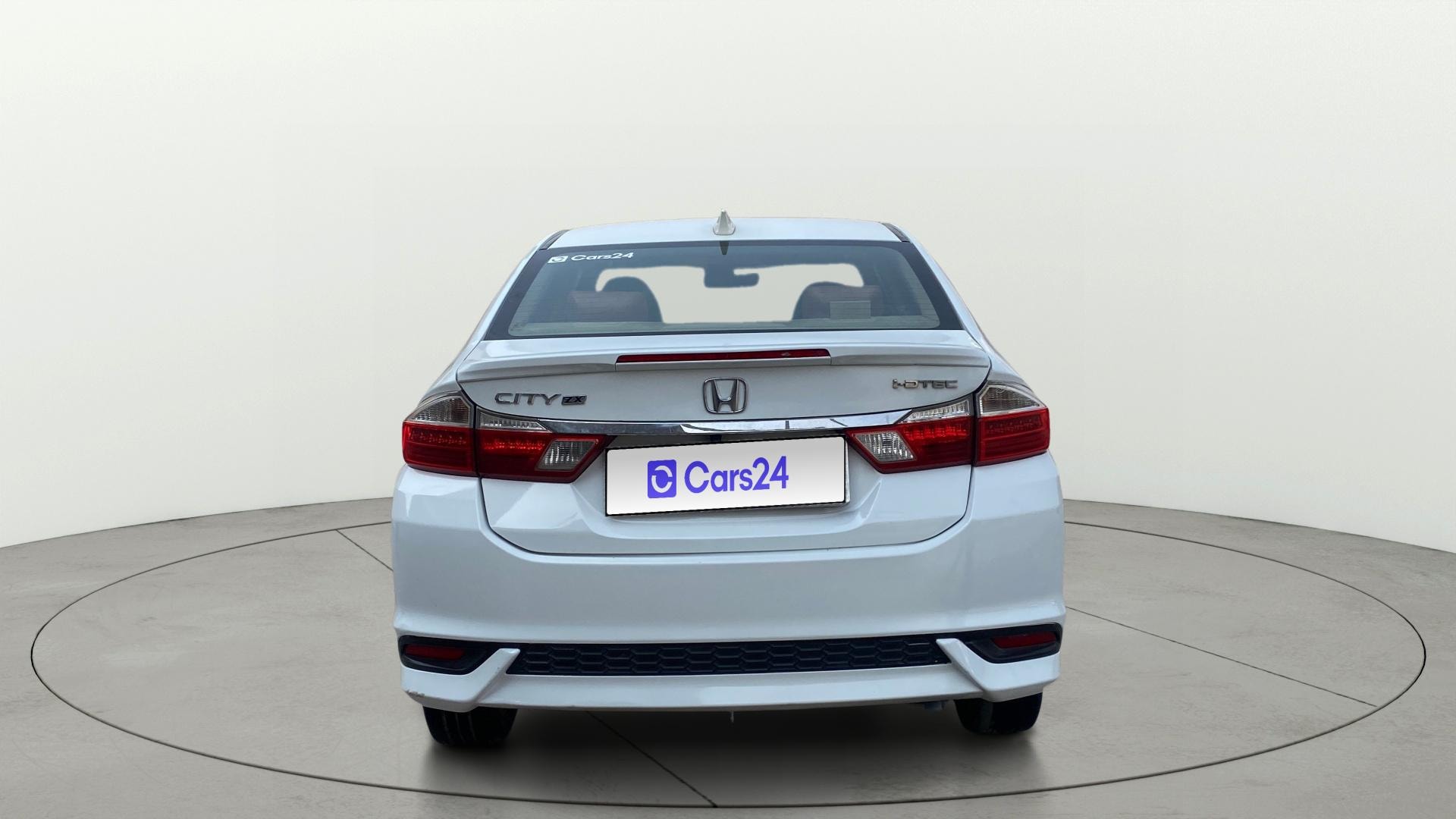 View 2017 Honda City ZX MT Diesel Anniversary Edition Image 42 Used 2017 Honda City ZX MT Diesel Anniversary Edition Image 42