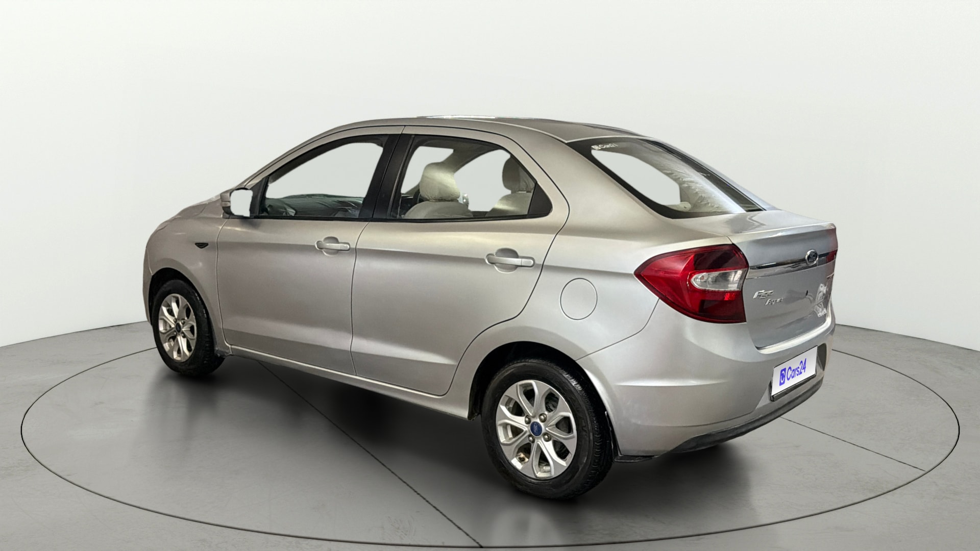 View 2017 Ford Figo Aspire 1.2P Ambiente MT BS IV Image 2 Used 2017 Ford Figo Aspire 1.2P Ambiente MT BS IV Image 2