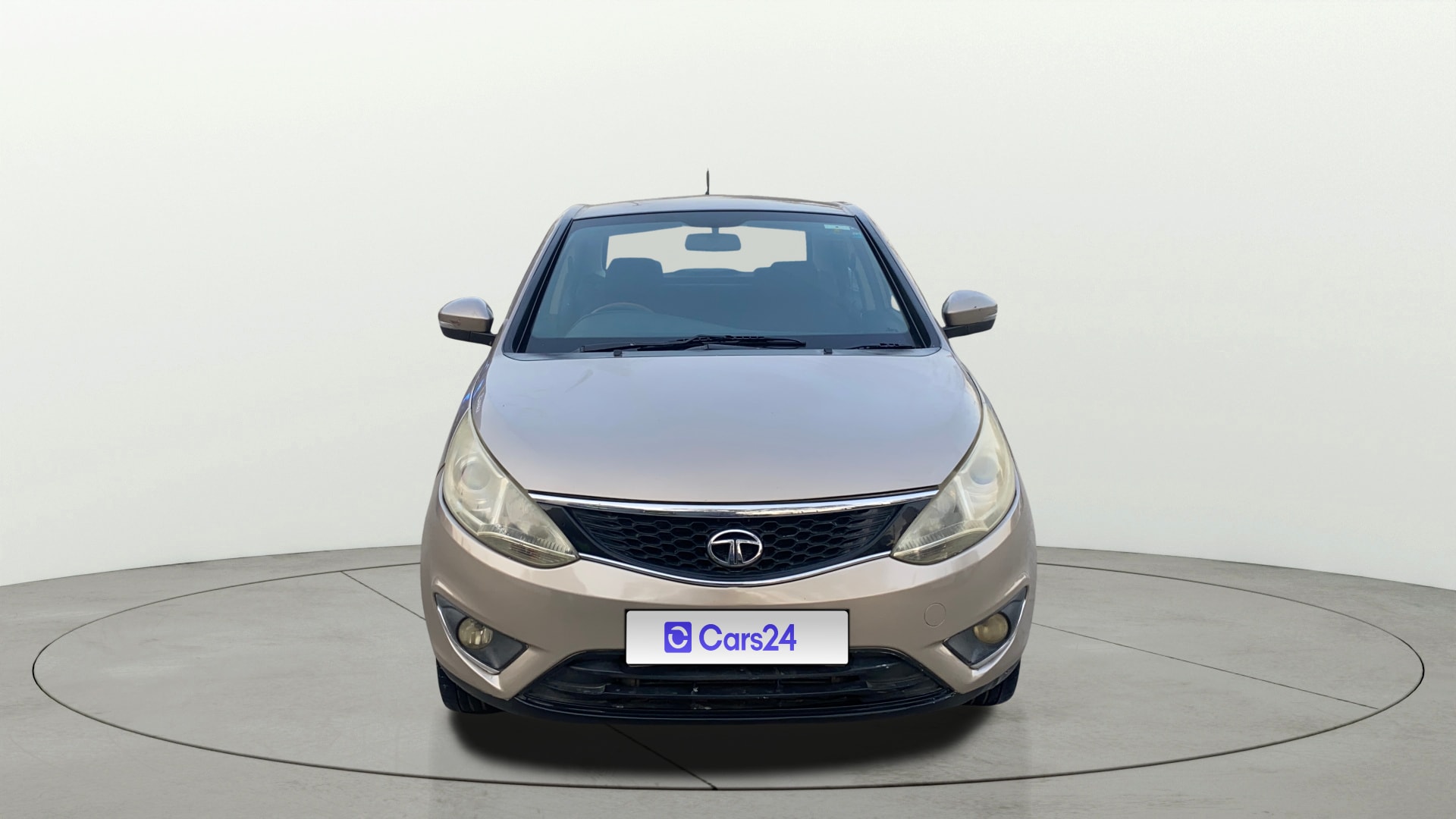 View 2016 Tata Zest XMS Petrol Image 1 Used 2016 Tata Zest XMS Petrol Image 1