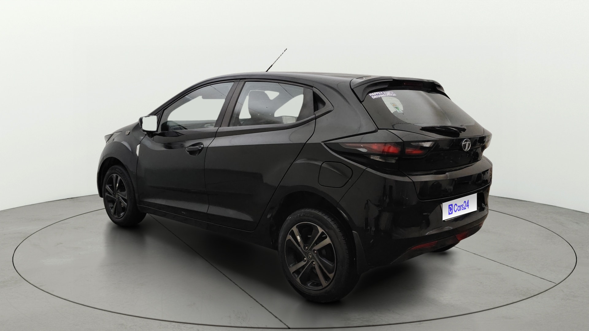 View 2022 Tata Altroz XZ Plus Dark Petrol Image 2 Used 2022 Tata Altroz XZ Plus Dark Petrol Image 2