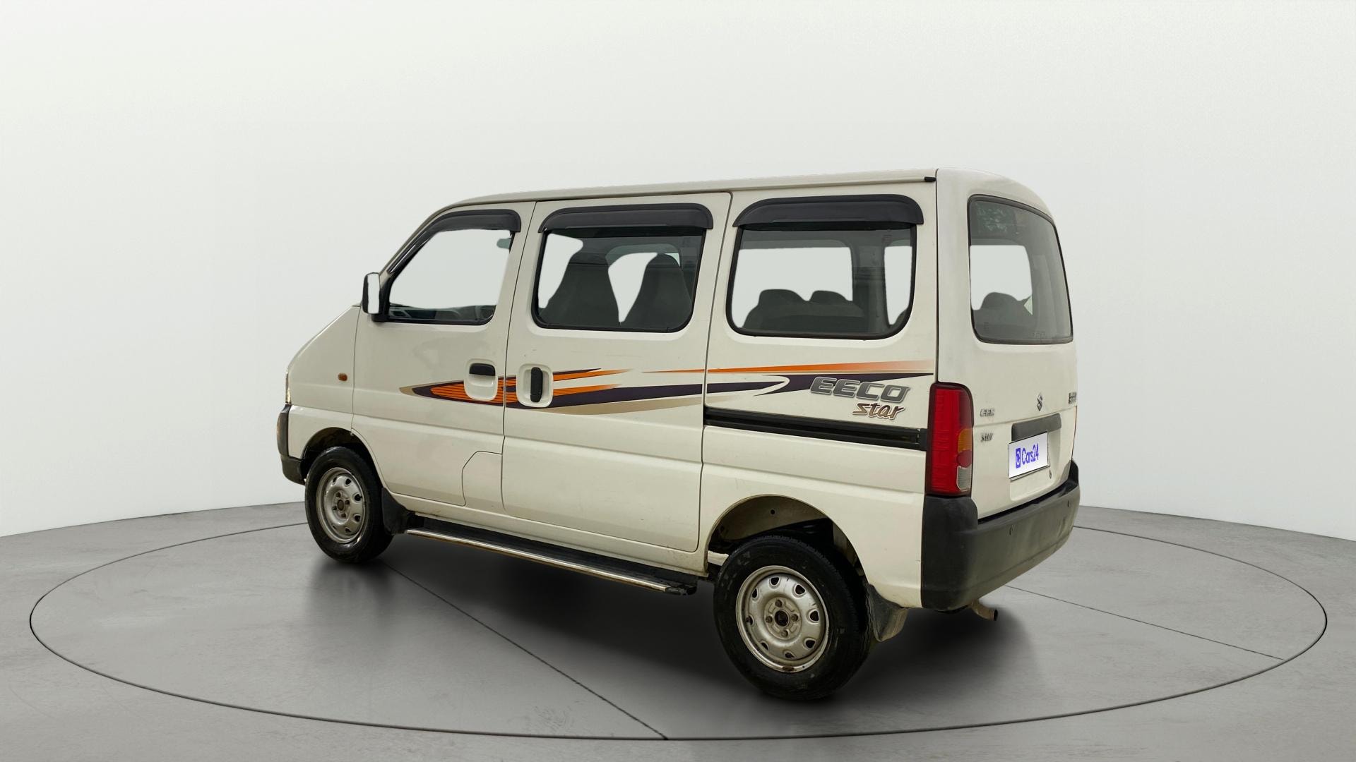 View 2021 Maruti Suzuki 1000 Base Variant Image 2 Used 2021 Maruti Suzuki 1000 Base Variant Image 2