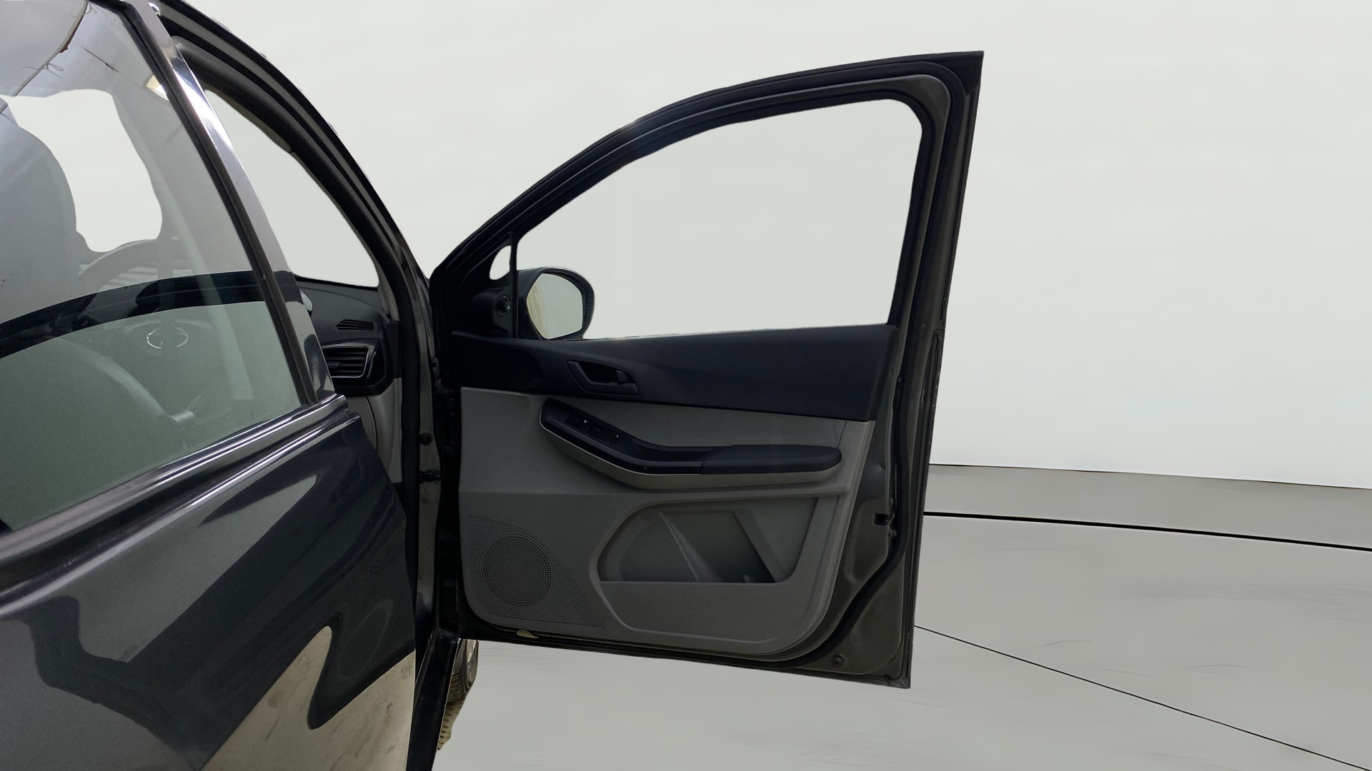 Used 2022 Tata Tiago Used 2022 Tata Tiago