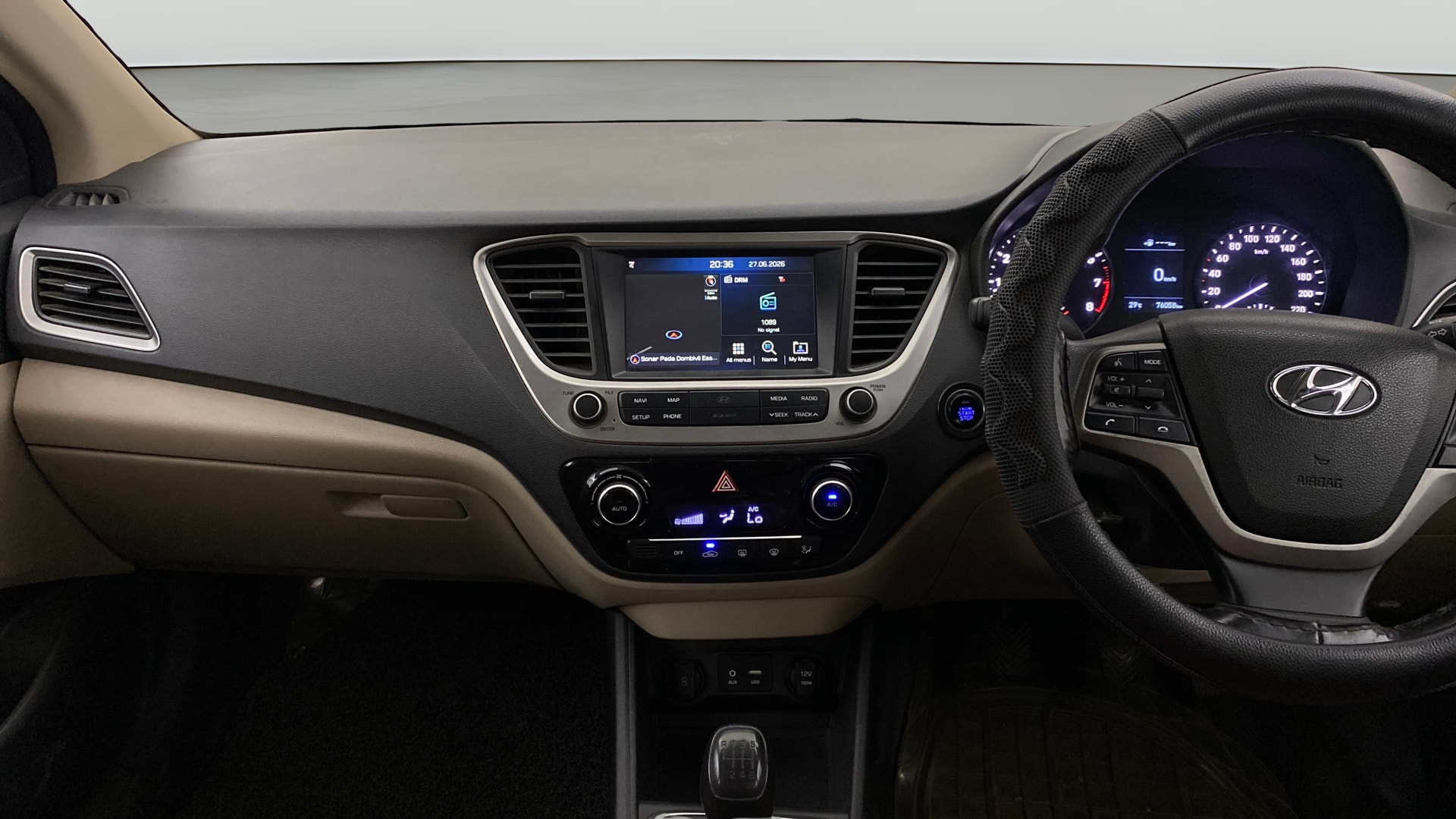 View 2019 Hyundai Verna 1.6 VTVT SX Image 18 Used 2019 Hyundai Verna 1.6 VTVT SX Image 18