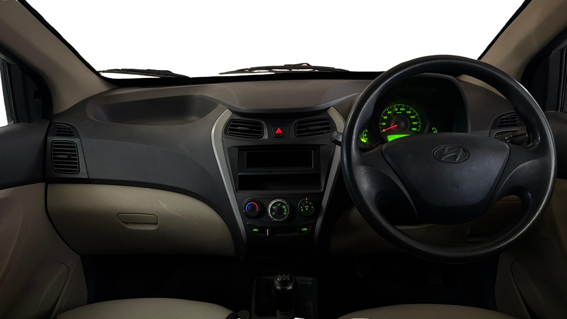 View 2014 Hyundai EON Era Plus Image 15 Used 2014 Hyundai EON Era Plus Image 15