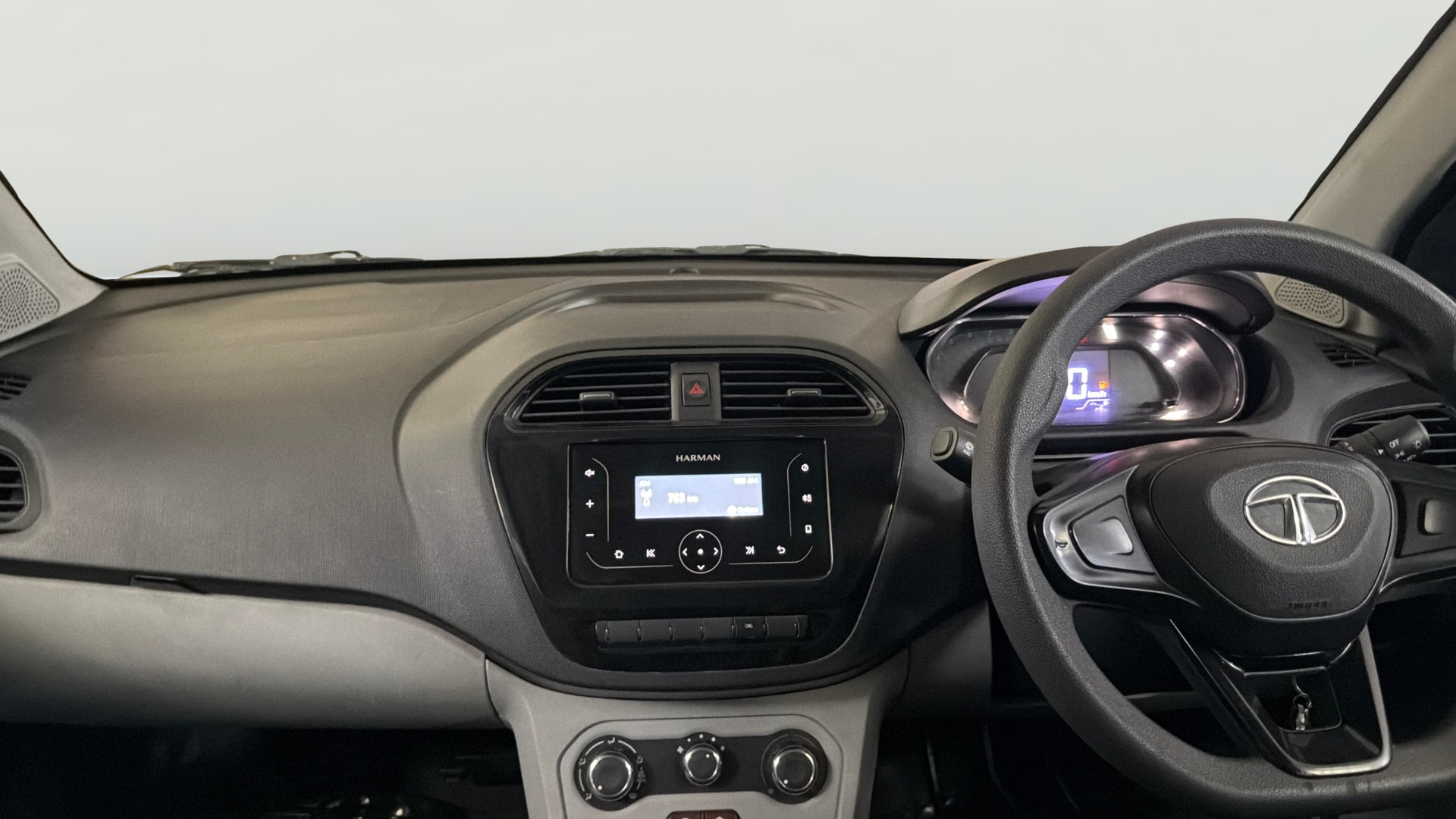 Used 2023 Tata Tiago Used 2023 Tata Tiago
