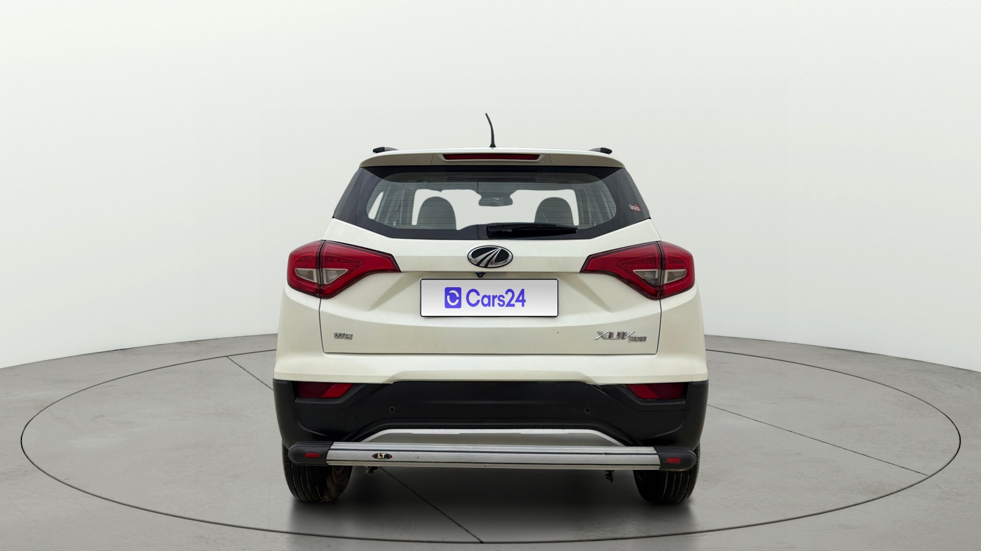Used 2022 Mahindra XUV300 Used 2022 Mahindra XUV300