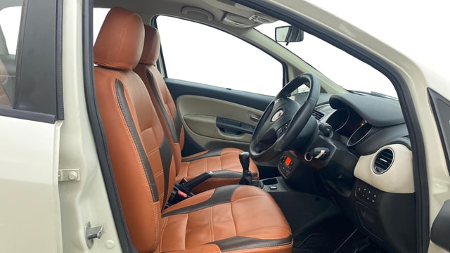 View Fiat Punto Evo Image 25 Used Fiat Punto Evo Image 25