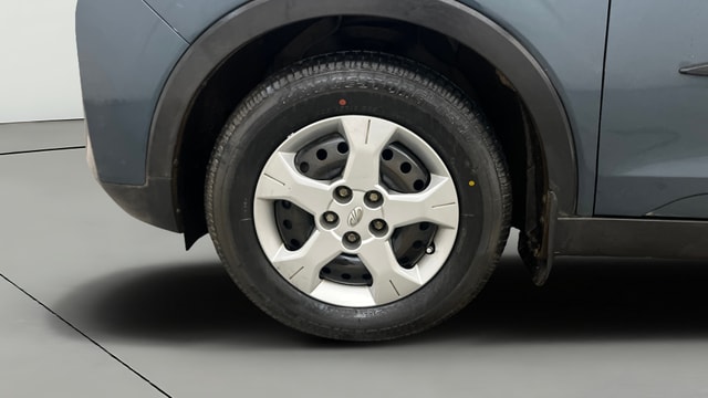 View Mahindra XUV300 Image 29 Used Mahindra XUV300 Image 29