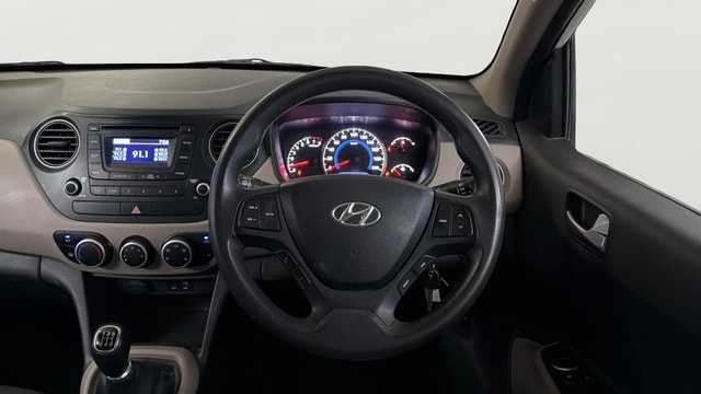 View Hyundai Grand i10 Image 20 Used Hyundai Grand i10 Image 20