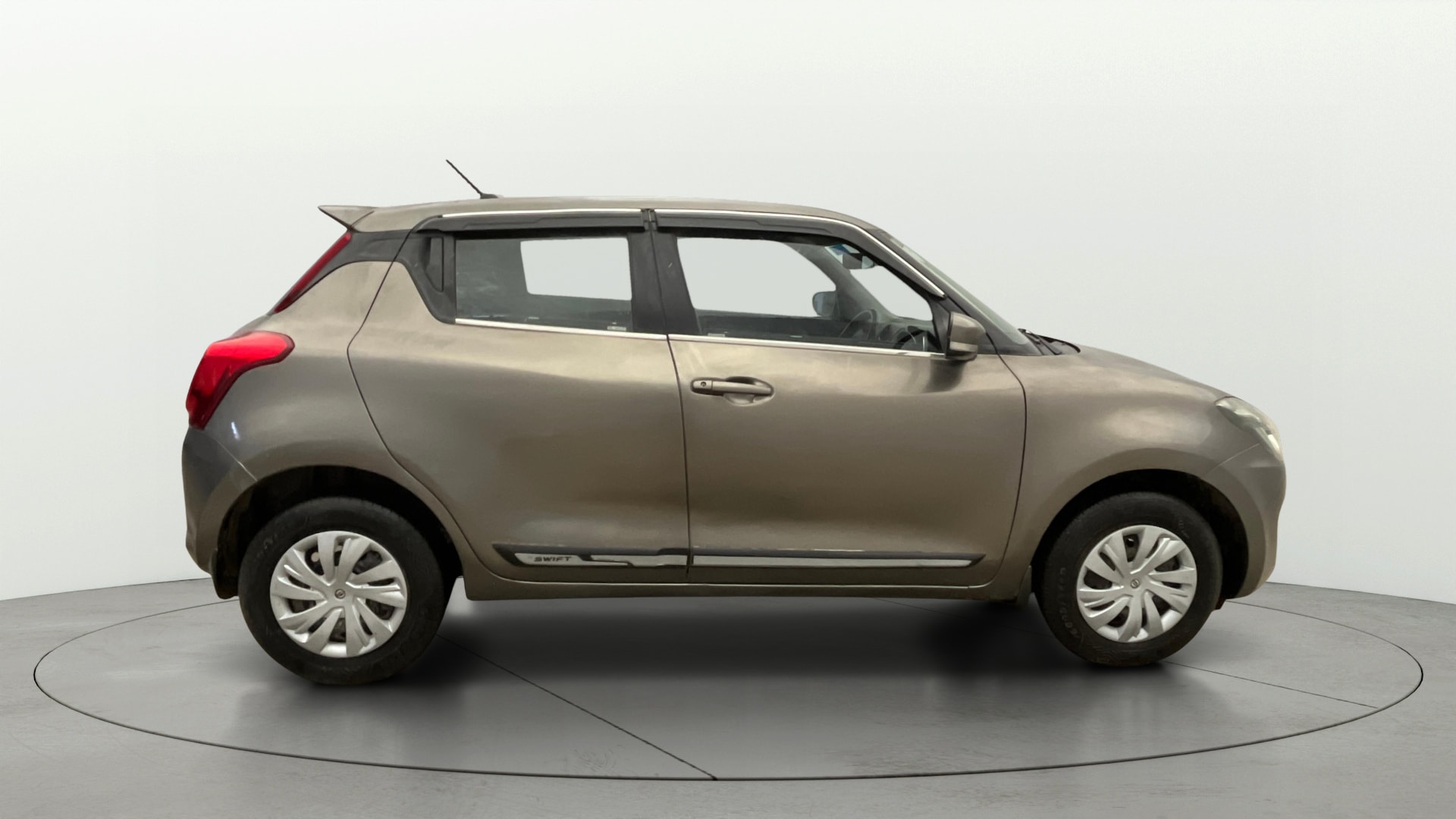 View 2018 Maruti Suzuki 1000 Base Variant Image 8 Used 2018 Maruti Suzuki 1000 Base Variant Image 8