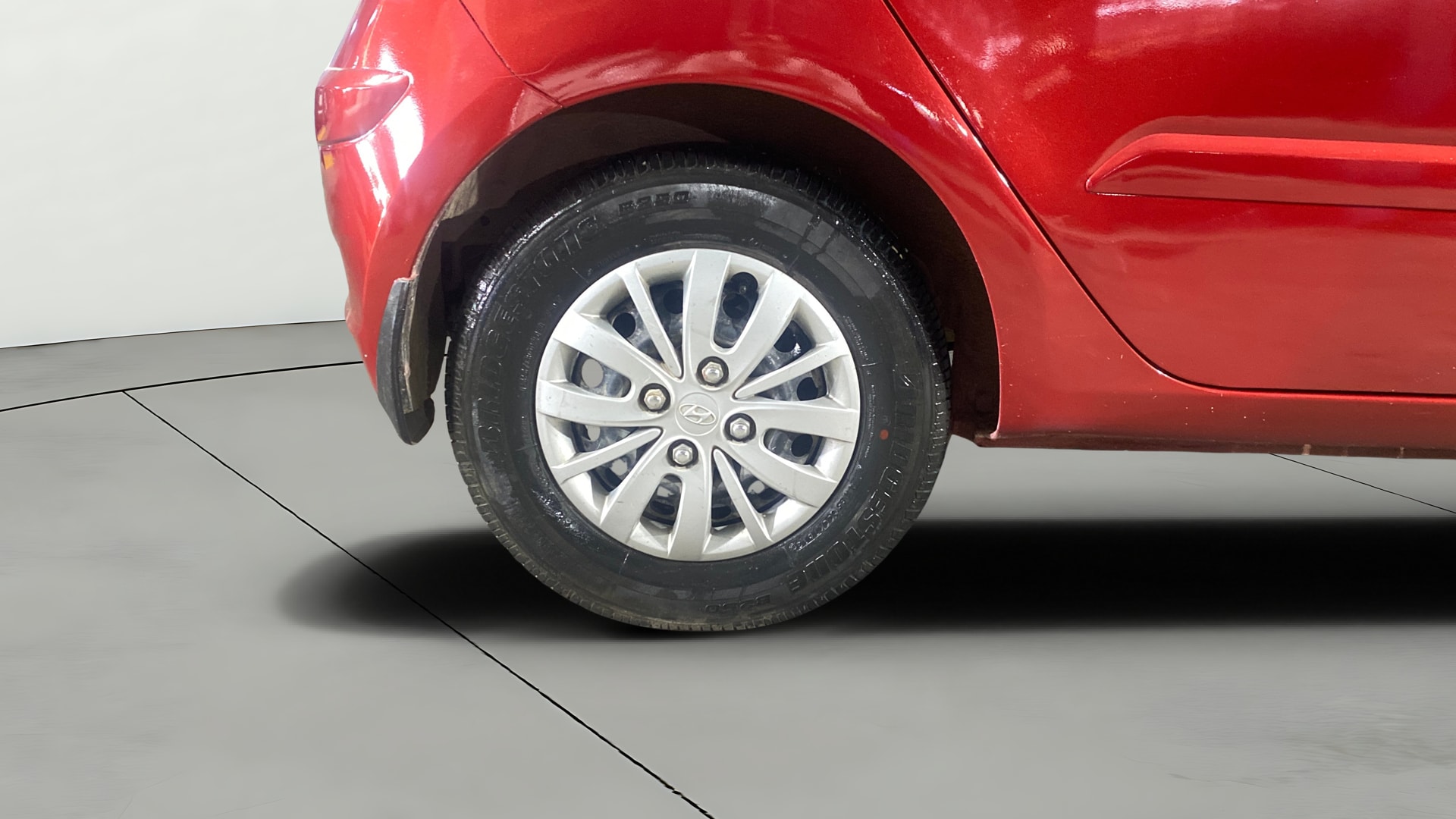 View 2013 Hyundai i10 1.2 Sportz AT Image 24 Used 2013 Hyundai i10 1.2 Sportz AT Image 24