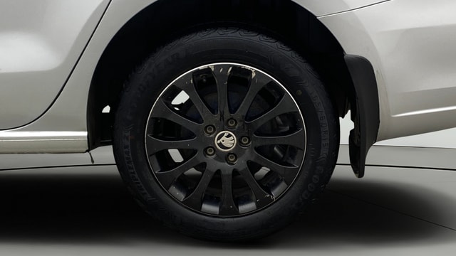 View Skoda Rapid Image 11 Used Skoda Rapid Image 11