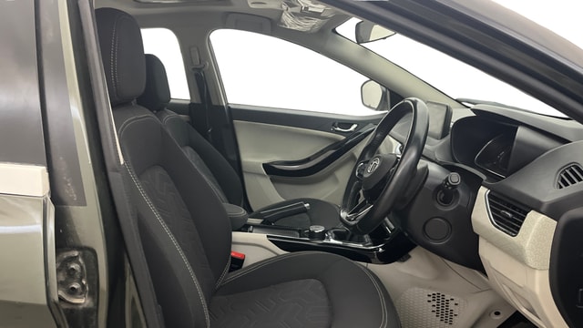 View Tata Nexon Image 26 Used Tata Nexon Image 26