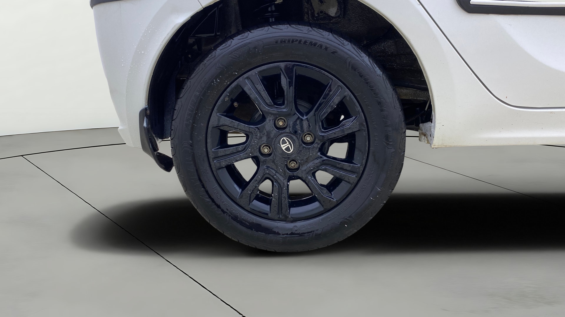 View 2021 Tata Tiago Revotorq XB Image 23 Used 2021 Tata Tiago Revotorq XB Image 23