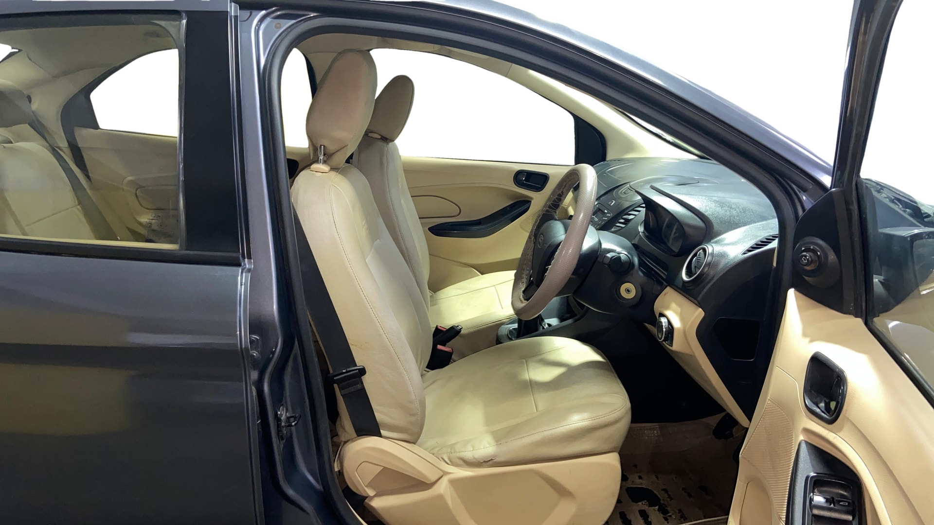 View 2018 Ford Figo Aspire 1.2P Ambiente MT BS IV Image 25 Used 2018 Ford Figo Aspire 1.2P Ambiente MT BS IV Image 25