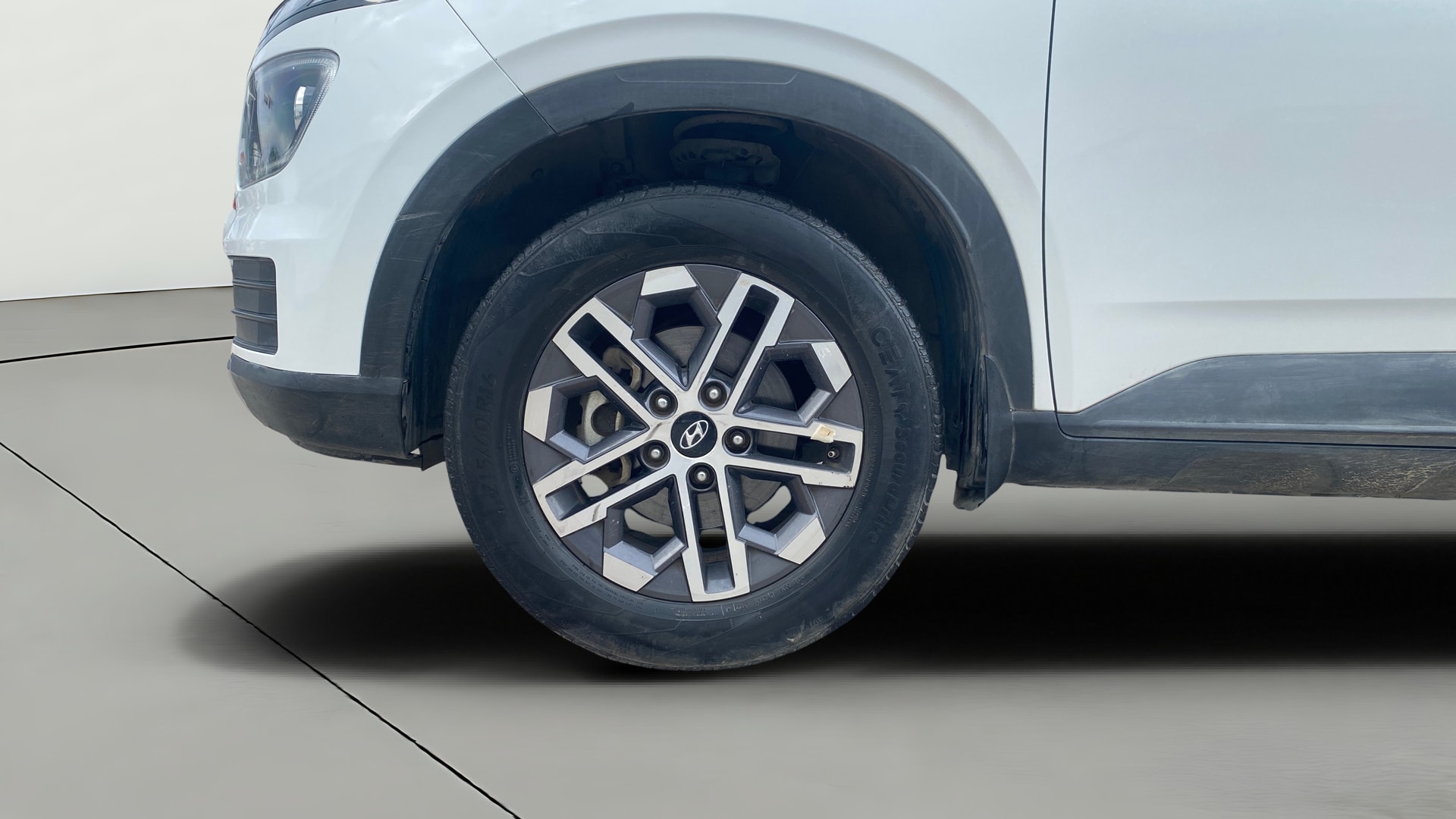 View 2023 Hyundai Venue SX (O) 1.0 Turbo Petrol DCT Image 30 Used 2023 Hyundai Venue SX (O) 1.0 Turbo Petrol DCT Image 30