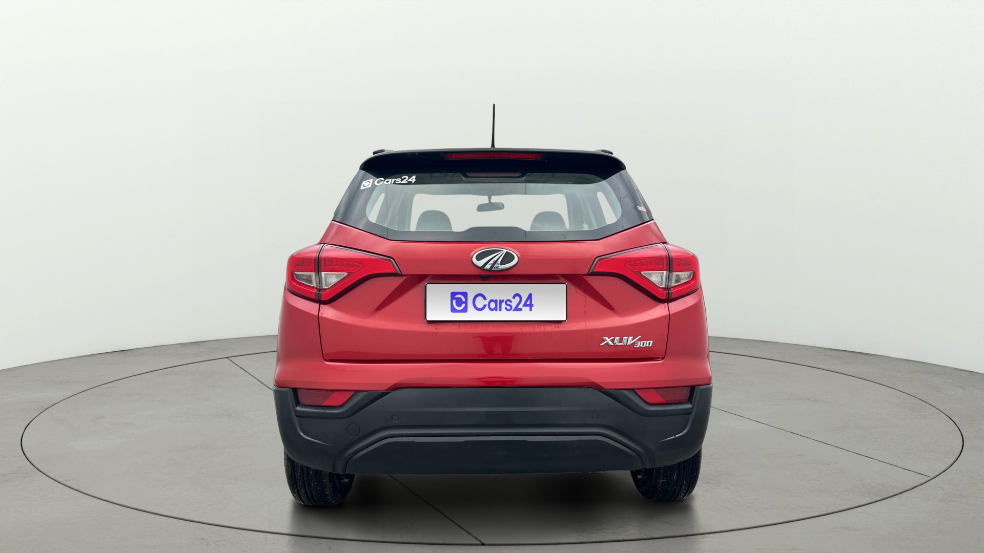 View 2022 Mahindra XUV300 W4 Petrol BS IV Image 39 Used 2022 Mahindra XUV300 W4 Petrol BS IV Image 39