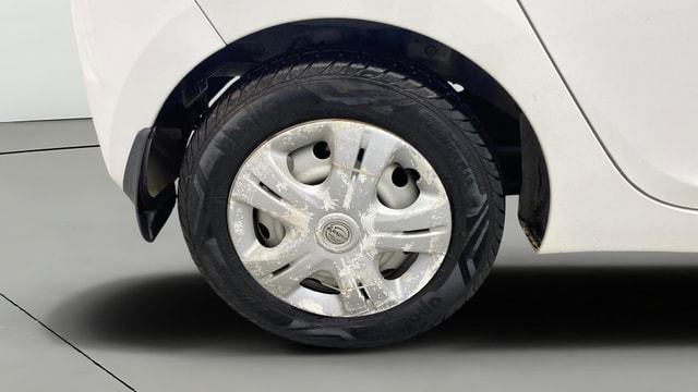 View Hyundai EON Image 23 Used Hyundai EON Image 23