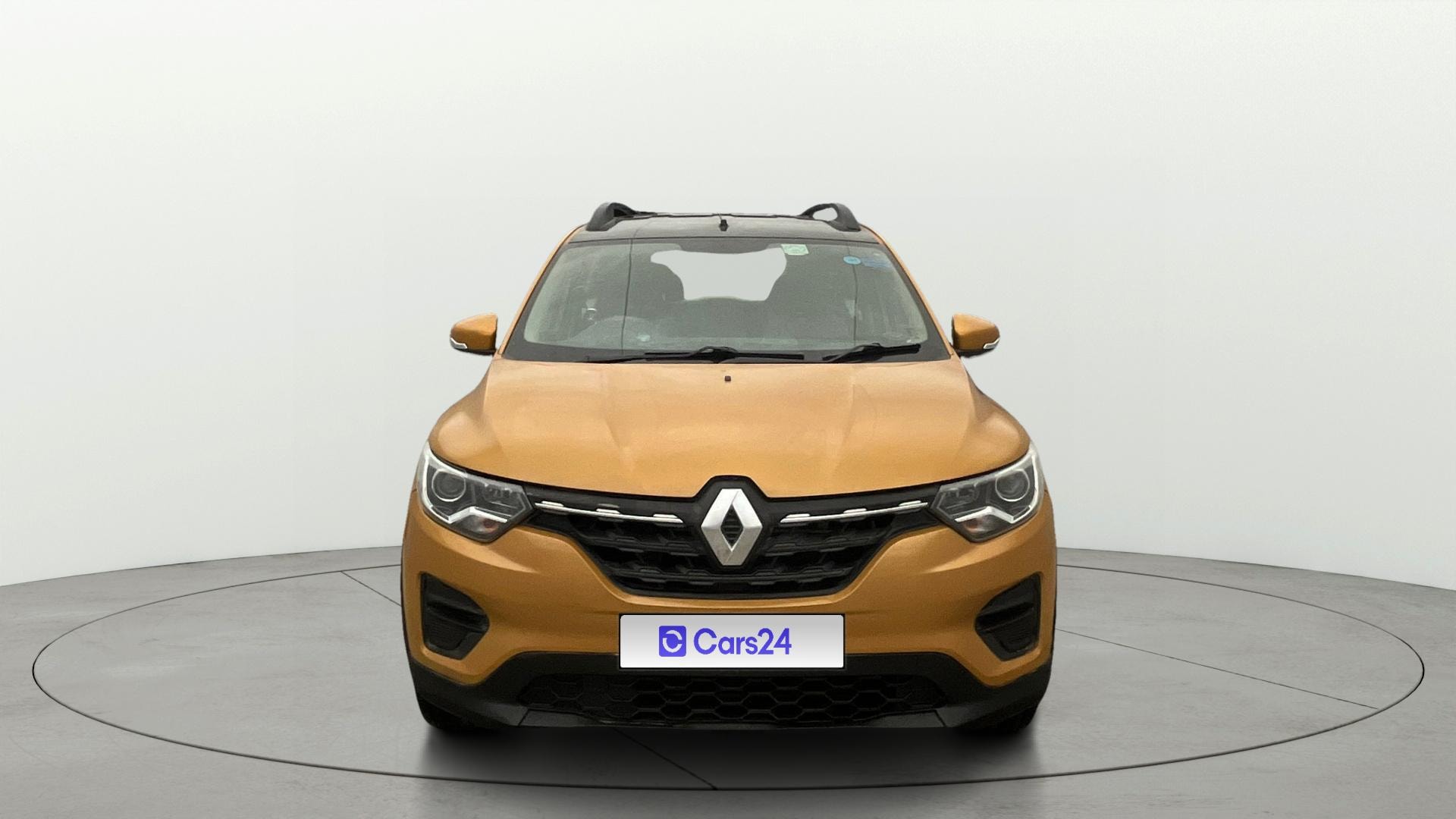 View 2021 Renault Triber RXE Image 1 Used 2021 Renault Triber RXE Image 1