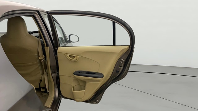 View Honda Amaze Image 5 Used Honda Amaze Image 5