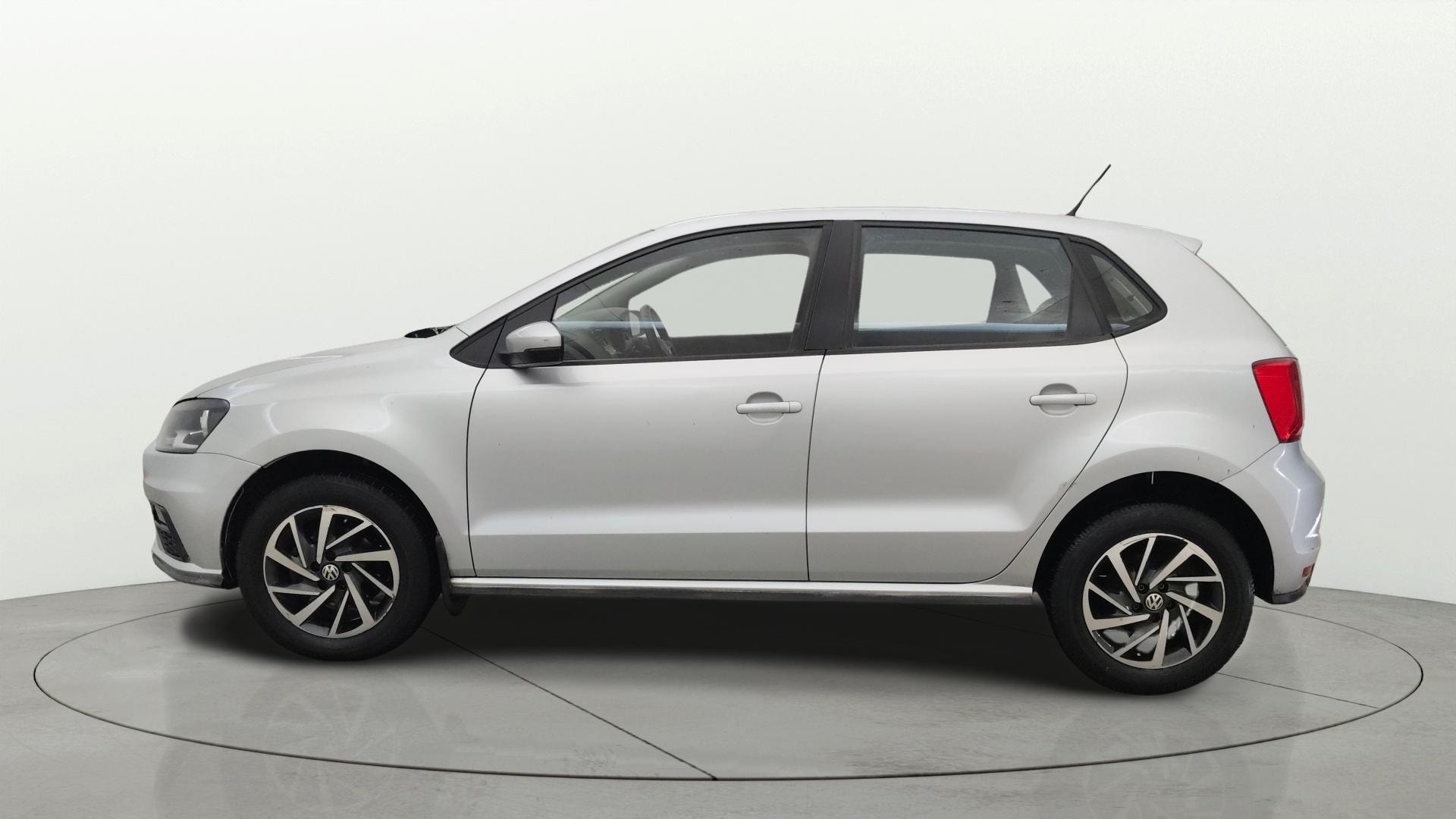 View 2021 Volkswagen Polo 1.0 L TSI Comfortline Petrol Image 5 Used 2021 Volkswagen Polo 1.0 L TSI Comfortline Petrol Image 5