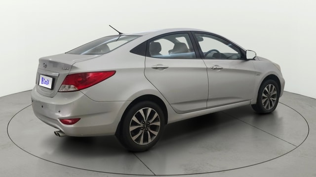 View Hyundai Fluidic Verna Image 43 Used Hyundai Fluidic Verna Image 43