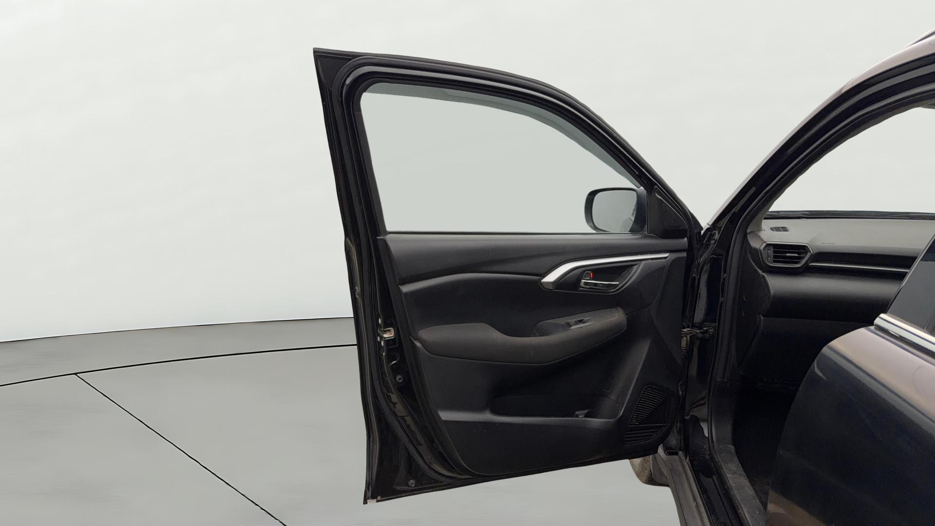 Used 2024 Toyota Urban Cruiser Hyryder Used 2024 Toyota Urban Cruiser Hyryder