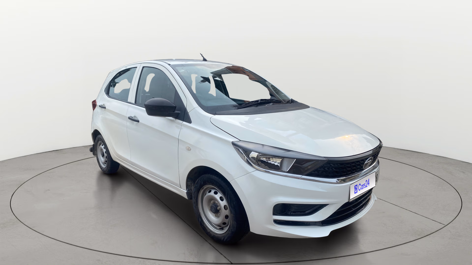 View 2021 Tata Tiago Revotorq XB Image 21 Used 2021 Tata Tiago Revotorq XB Image 21
