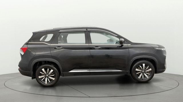 View MG Hector Plus Image 29 Used MG Hector Plus Image 29