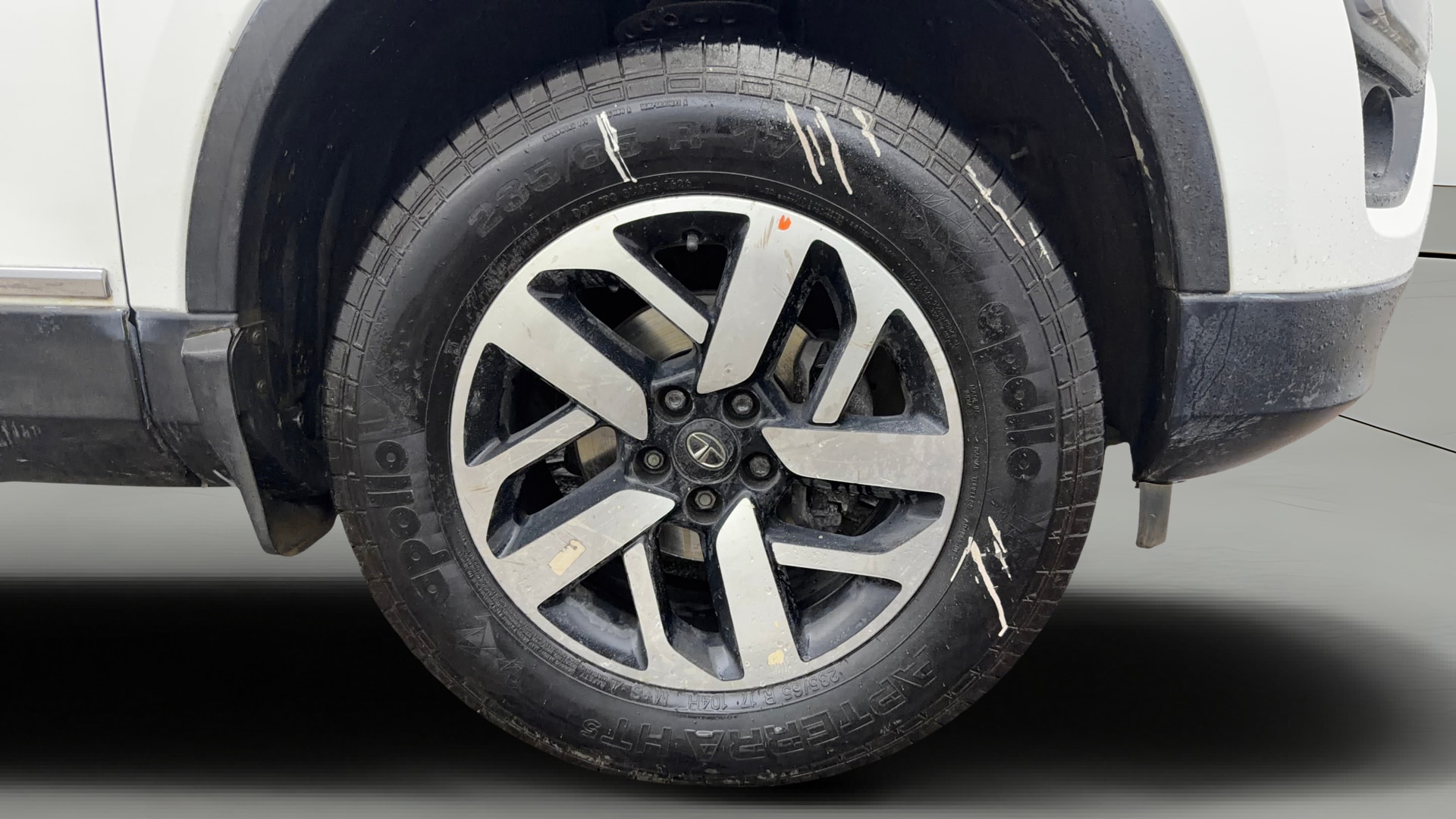 View 2022 Tata Harrier XE Image 43 Used 2022 Tata Harrier XE Image 43