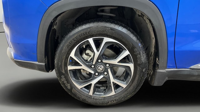 View Toyota Urban Cruiser Hyryder Image 36 Used Toyota Urban Cruiser Hyryder Image 36