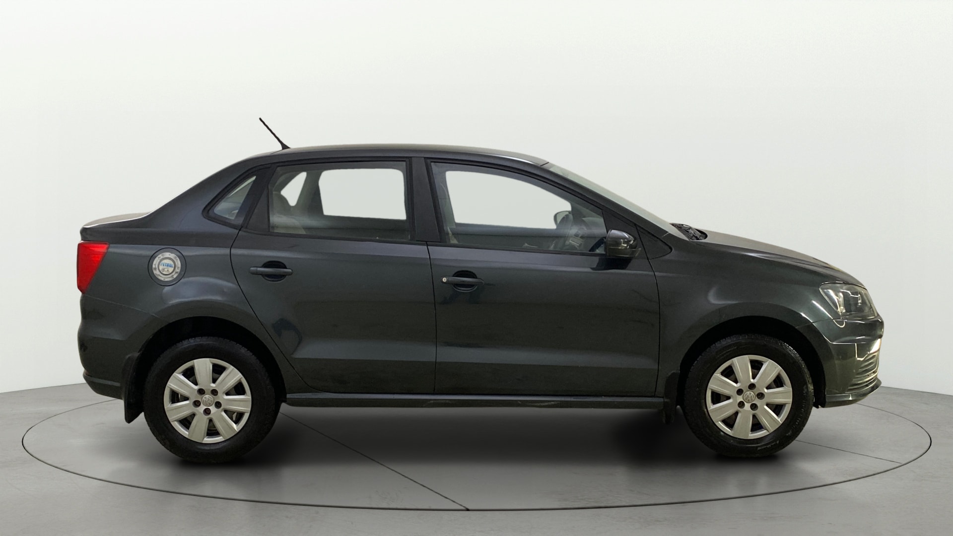 View 2017 Volkswagen Ameo 1.2L MPI Petrol Comfortline Image 8 Used 2017 Volkswagen Ameo 1.2L MPI Petrol Comfortline Image 8