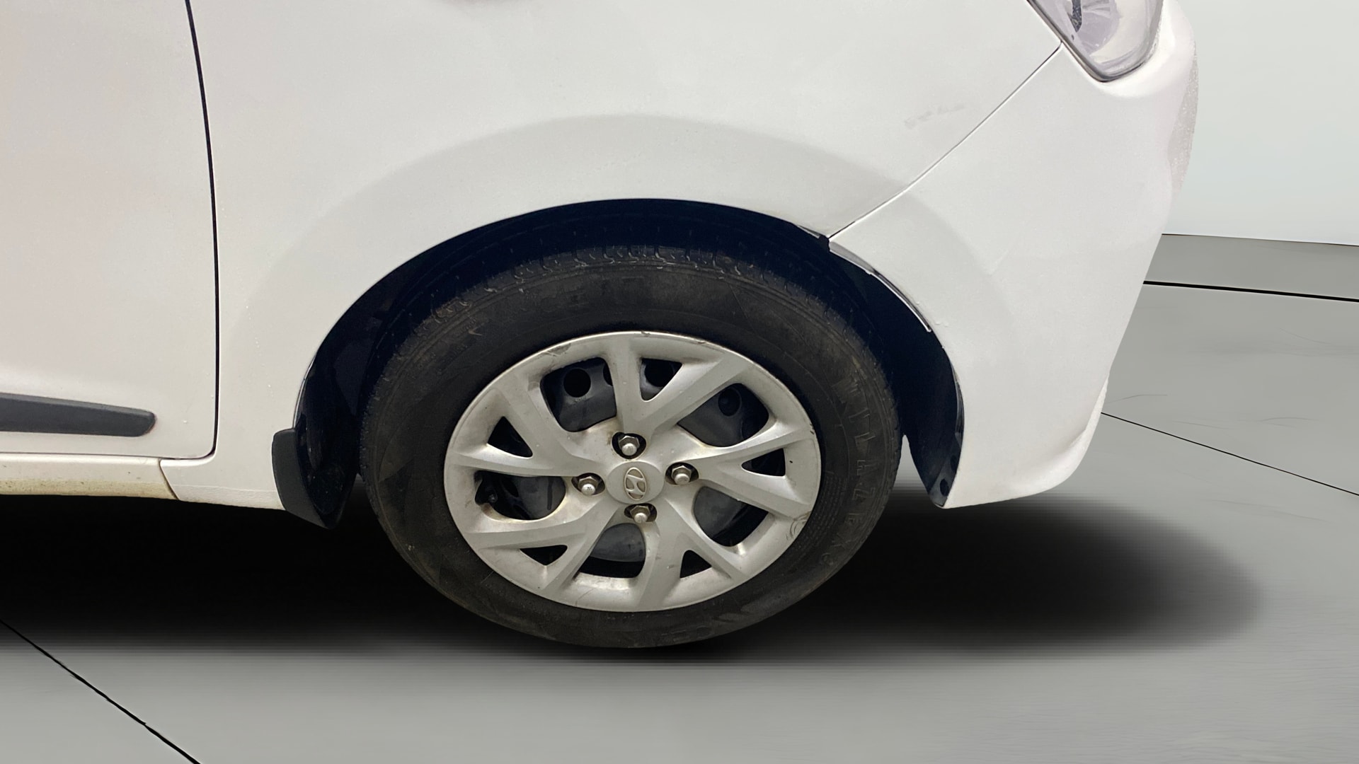 View 2019 Hyundai Grand i10 Magna 1.2 Kappa VTVT Image 39 Used 2019 Hyundai Grand i10 Magna 1.2 Kappa VTVT Image 39