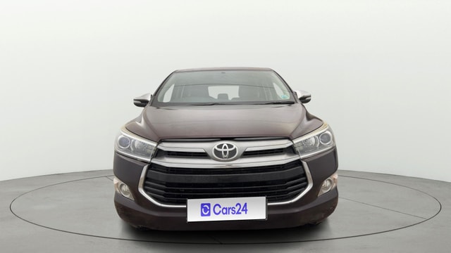 View Toyota Innova Crysta Image 1 Used Toyota Innova Crysta Image 1