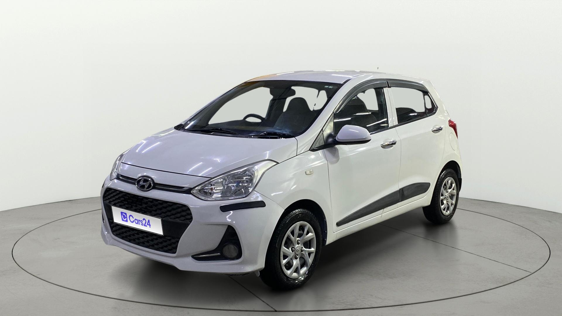 View 2017 Hyundai Grand i10 Sportz 1.2 Kappa Image 34 Used 2017 Hyundai Grand i10 Sportz 1.2 Kappa Image 34